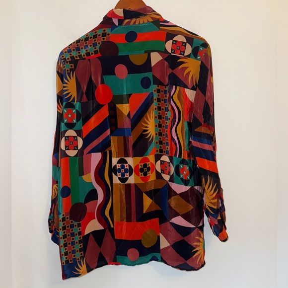 🌈 Farm Rio Multicolor Abstract Print Button-Down Blouse – Size L - Picture 8 of 16